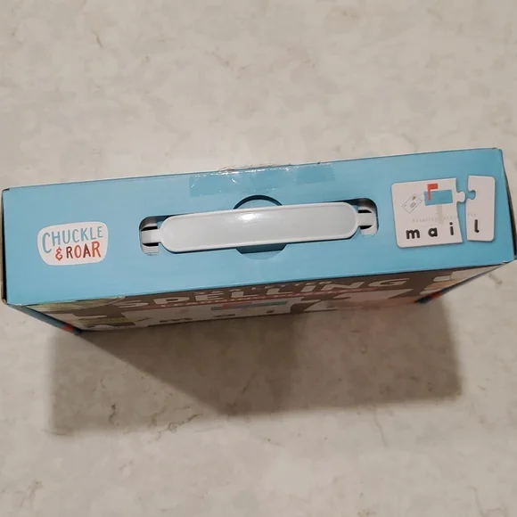 Chuckle & Roar Spelling Puzzles - Picture 7 of 7